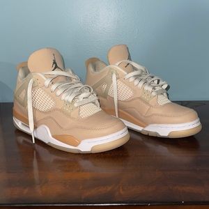 ❤️SOLD ❤️Jordan 4s